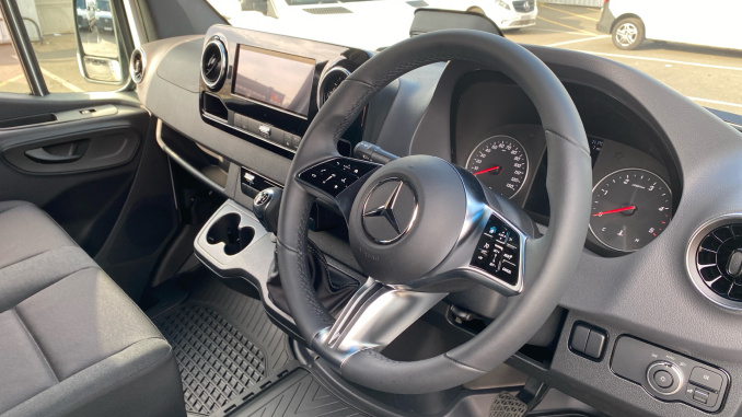 Mercedes-Benz Sprinter 315Cdi L3 Diesel Rwd 3.5t H2 Select Van - Image 20